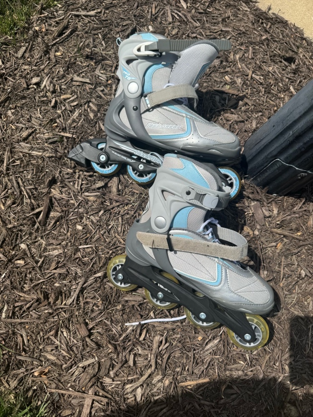 Adjustable Inline Skates - Gray & Light Blue size 9 - Picture 7 of 11
